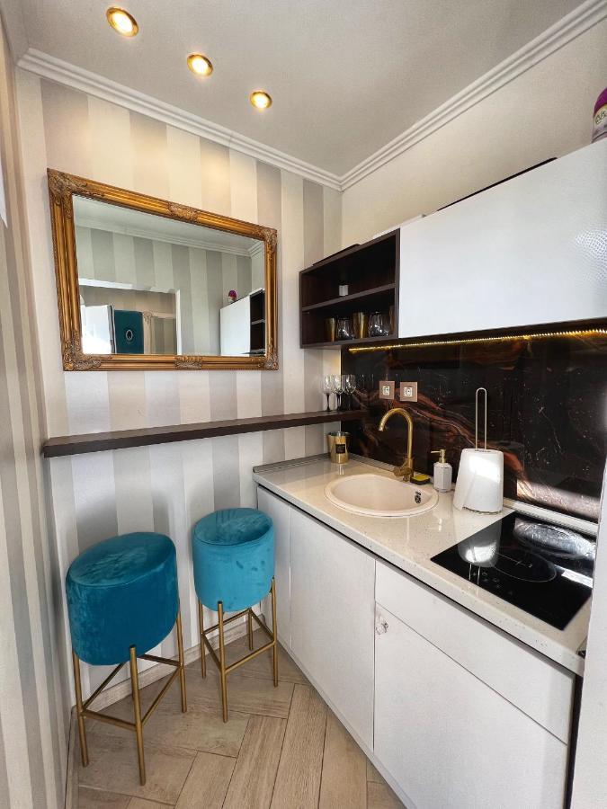 Appartement Dis Delux à Kruševac Extérieur photo