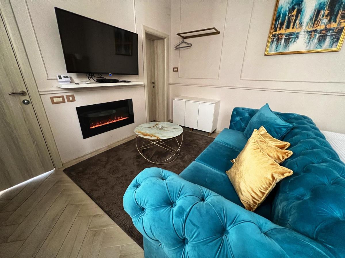 Appartement Dis Delux à Kruševac Extérieur photo